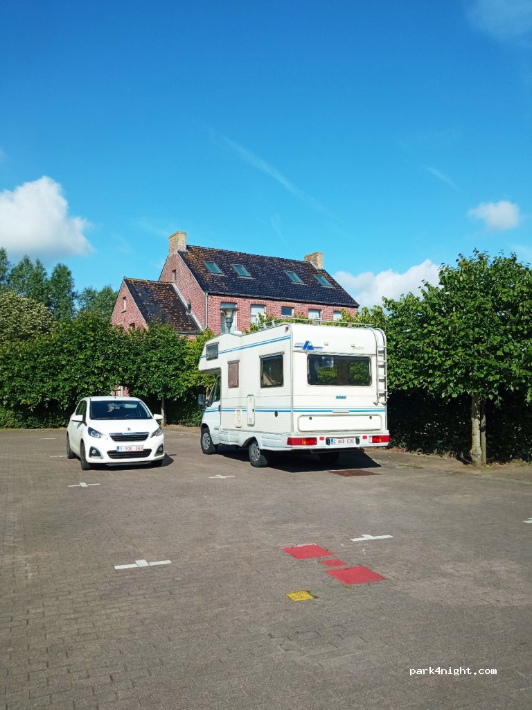 (8680) Koekelare - — foto