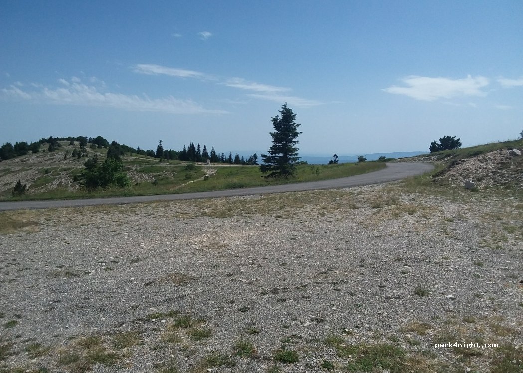 (04230) Saint-Étienne-les-Orgues - — foto 2