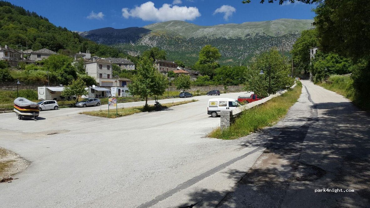 (440 04) Papigko - Eparchiaki Odos Kalpakiou-Papigkou — foto