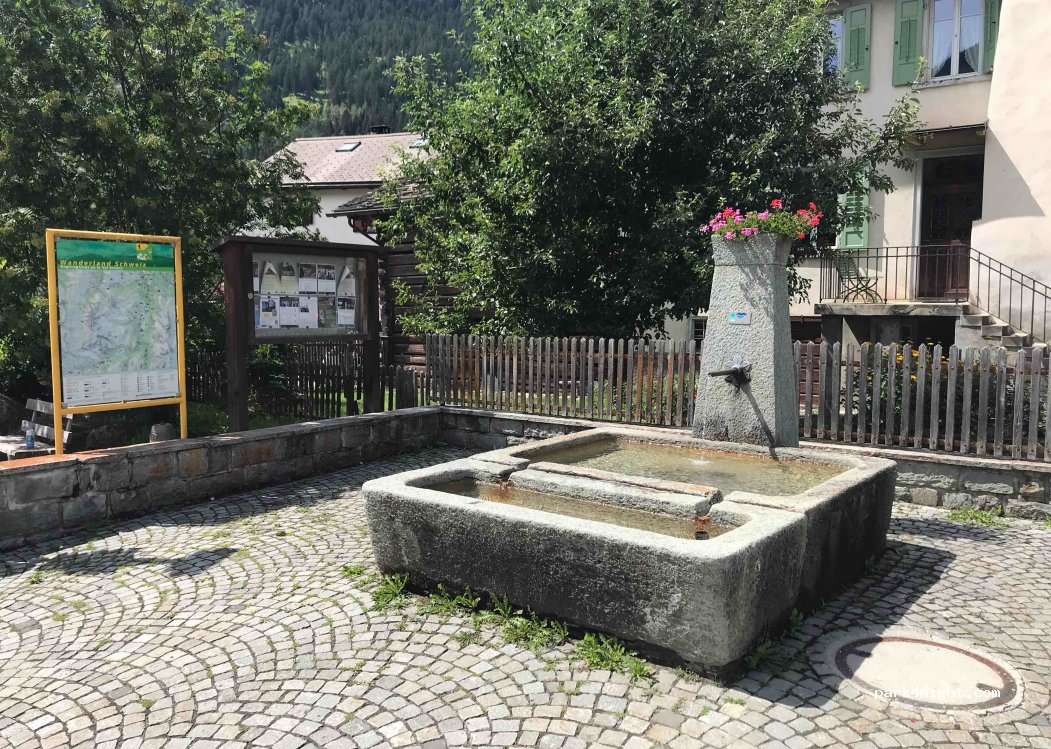 (7440) Andeer - 39 Veia da Scola — foto 2