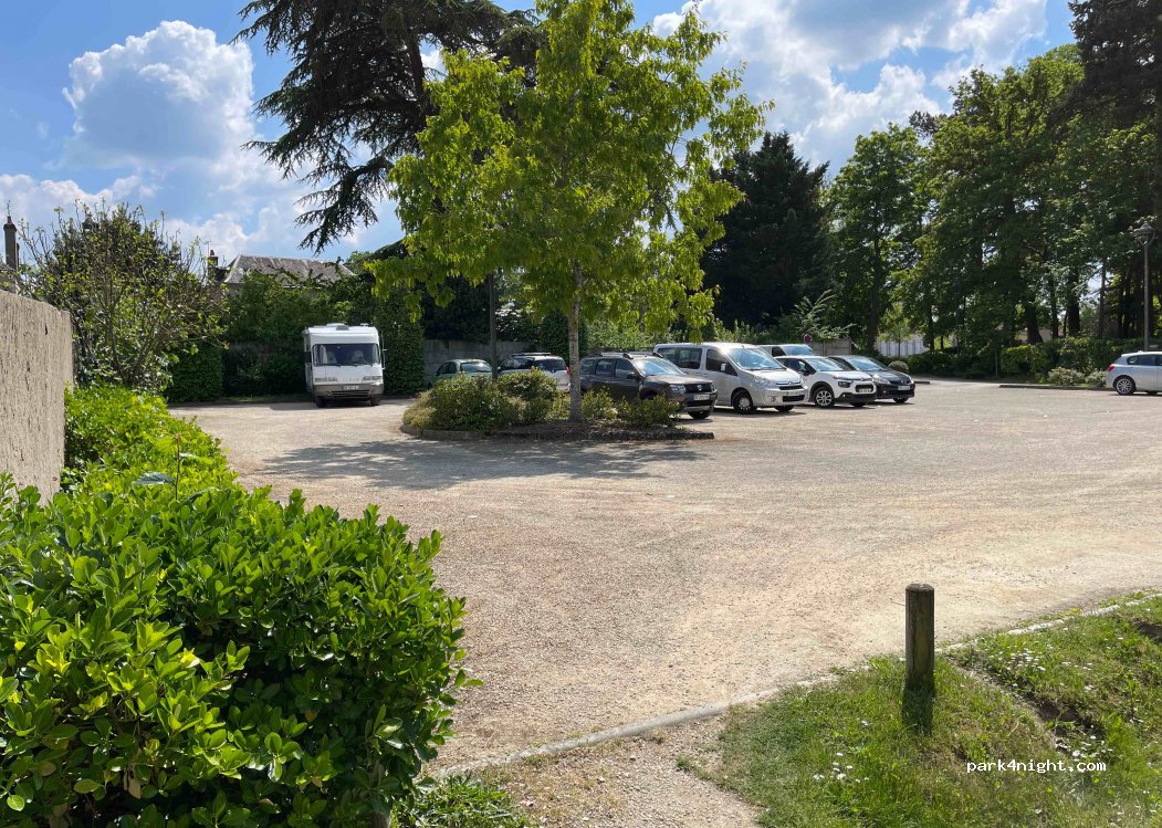 (45160) Saint-Hilaire-Saint-Mesmin - 496 Route d'Orléans — foto 3