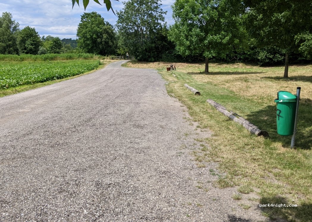 (3100) Sankt Pölten - 1585 Feldmühlweg — foto