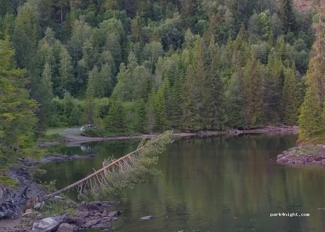 (3890) Åmot - Unnamed road — foto