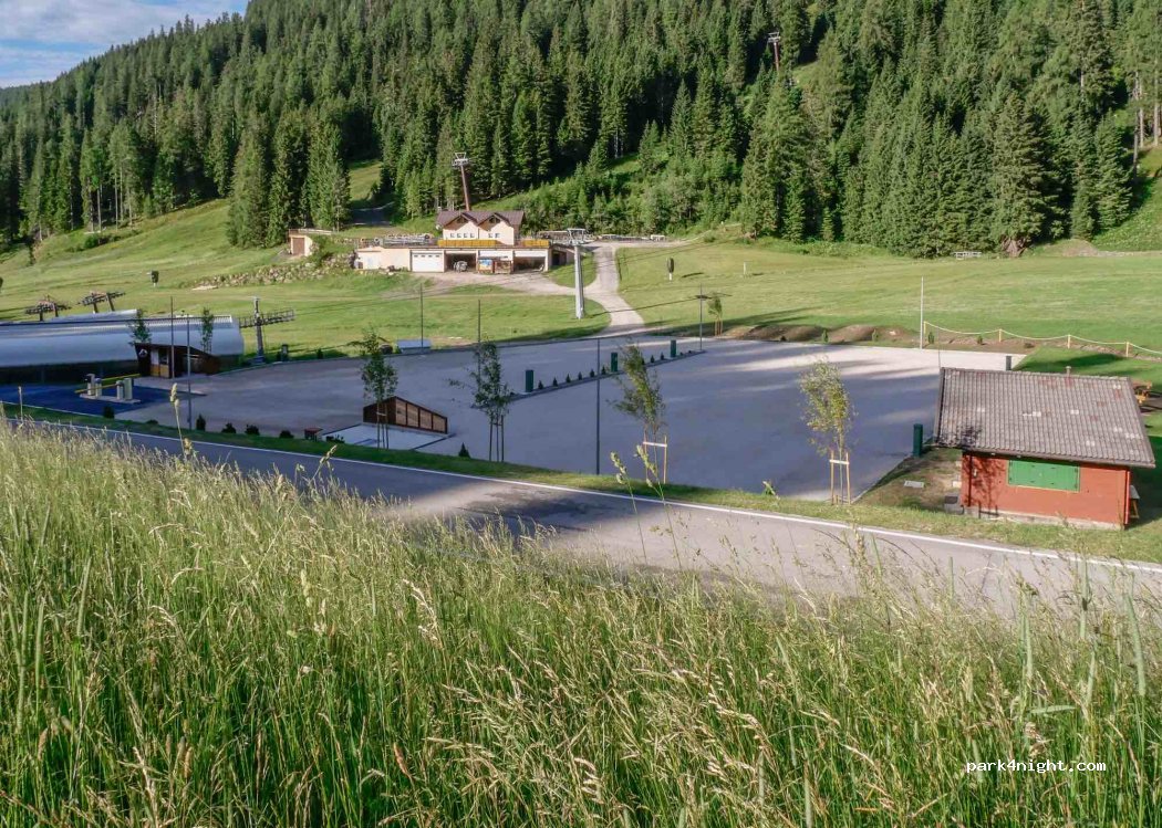Area Sosta Camper Malga Ces - San Martino di Castrozza — foto
