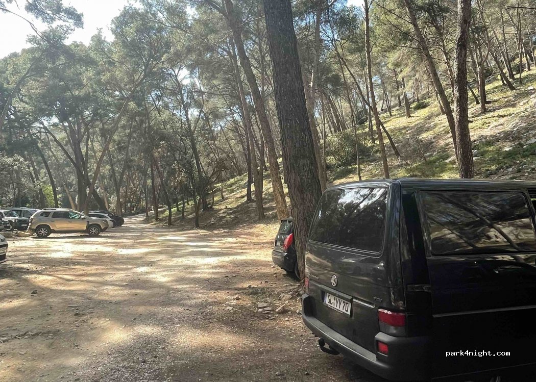 (83270) Saint-Cyr-sur-Mer - Chemin dit de la Douane — foto 2