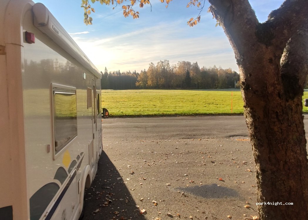 (804 26) Gävle - 59 Holmsundsallén — foto 4