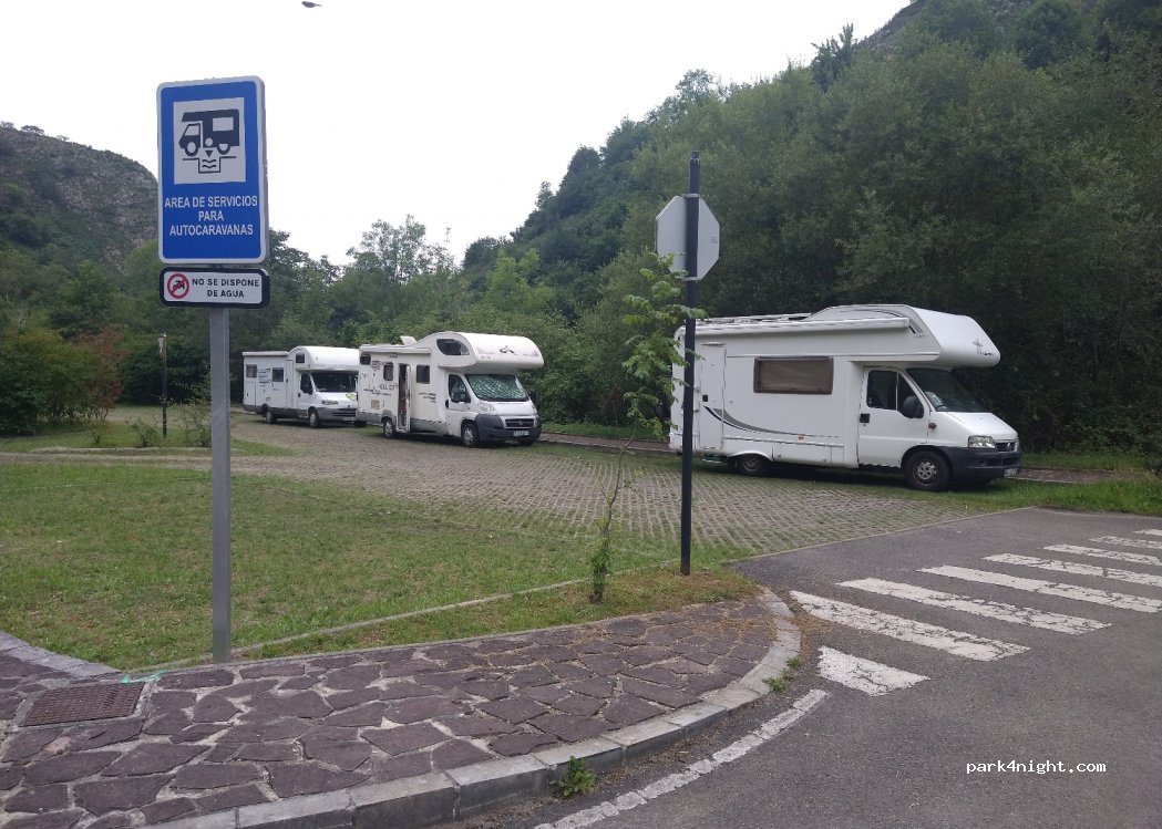 (33550) Cangas de Onís - Carretera Soto de Cangas - Covadonga — foto