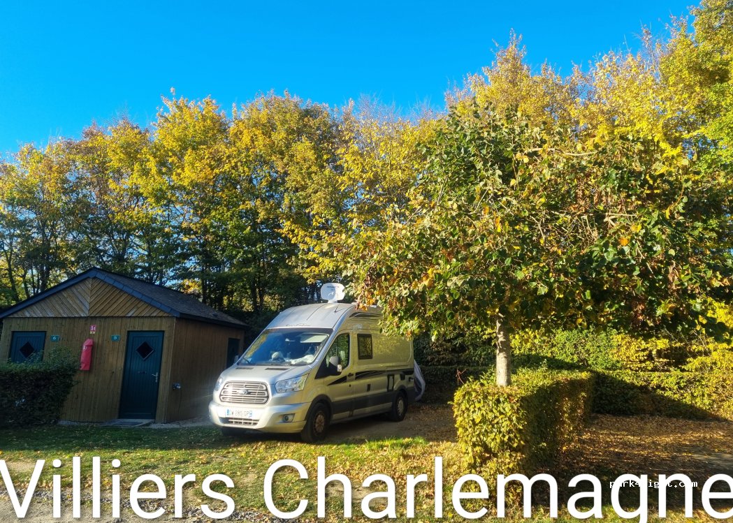 (53170) Villiers-Charlemagne - 14 Rue des Étangs — foto 5