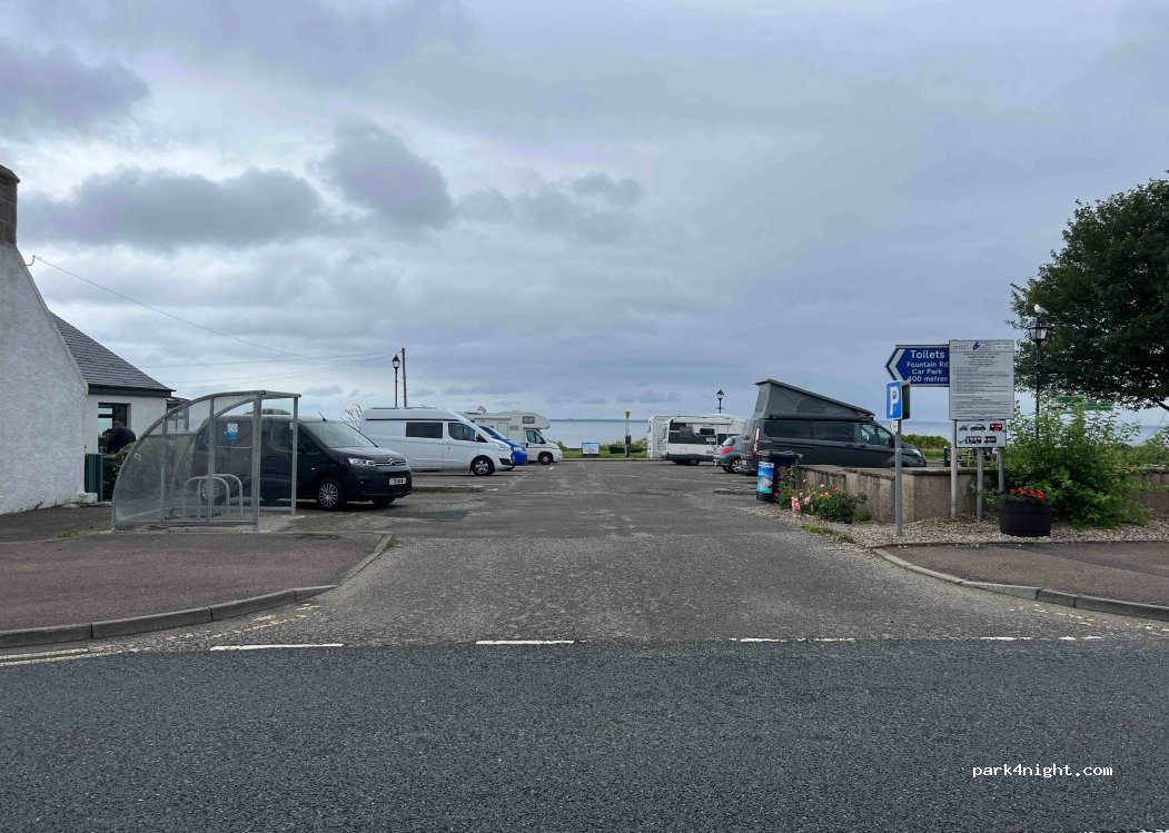 (KW10 6AA) Golspie, Scotland - Unnamed Road — foto 3