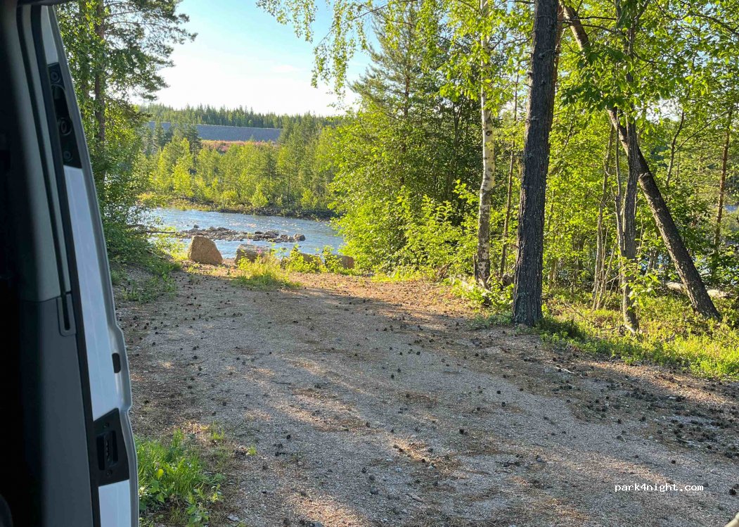 (840 90) Ytterhogdal - Unnamed Road — foto