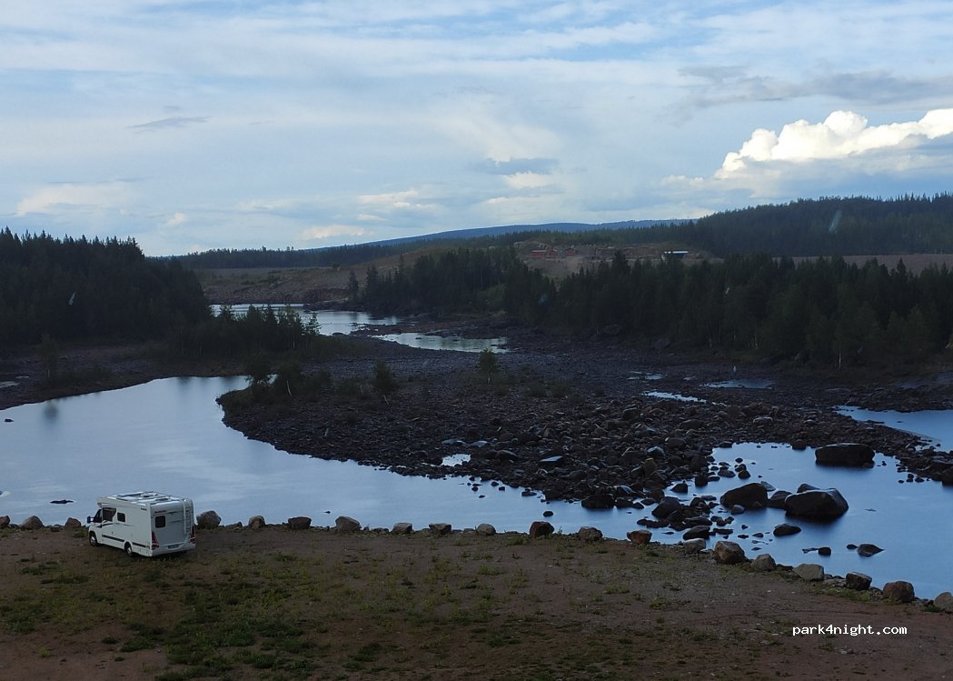 (840 90) Ytterhogdal - Unnamed Road — foto 2