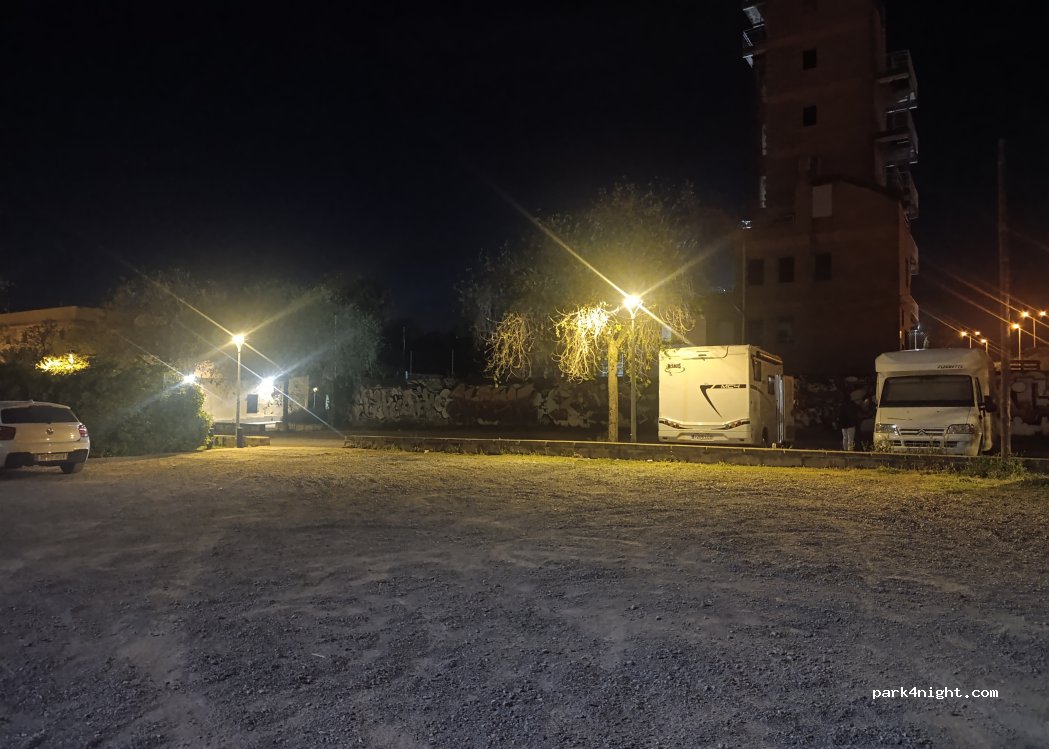 (43204) Reus - 1A Carrer de Mas del Tallapedra — foto 4