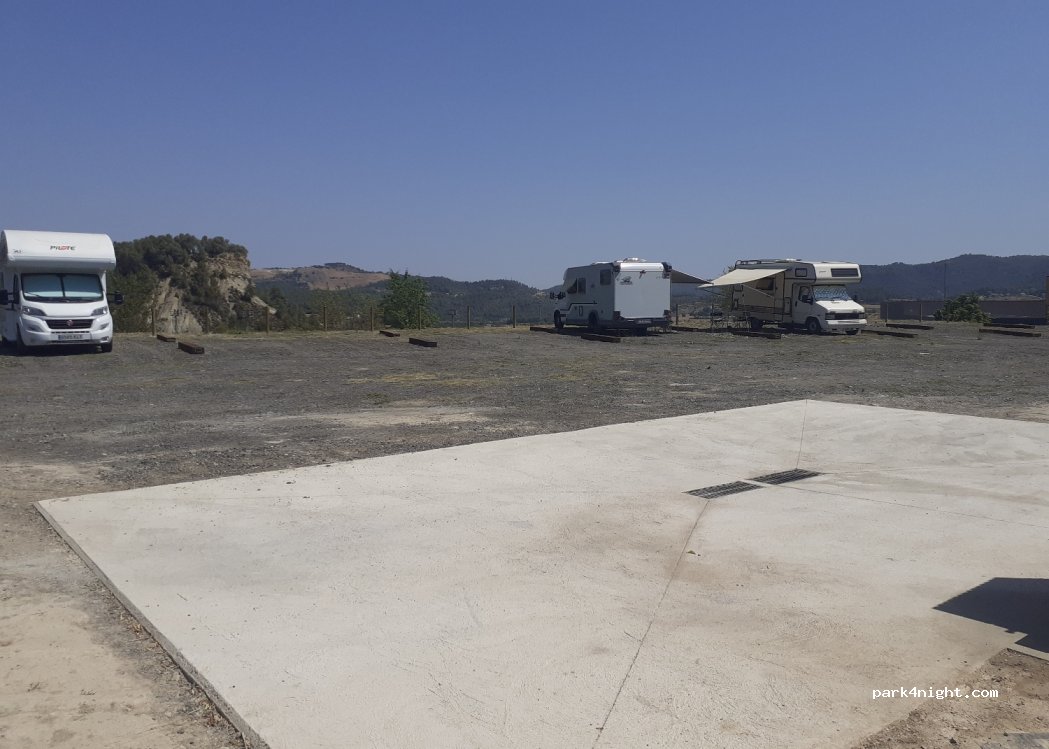 Àrea d'autocaravanes Castellgalí — foto