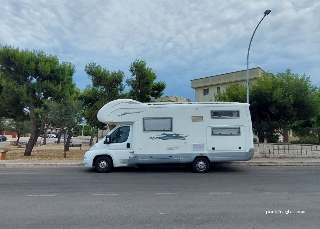 (70043) Monopoli - 1 Via Vincenzo Bellini — foto 2