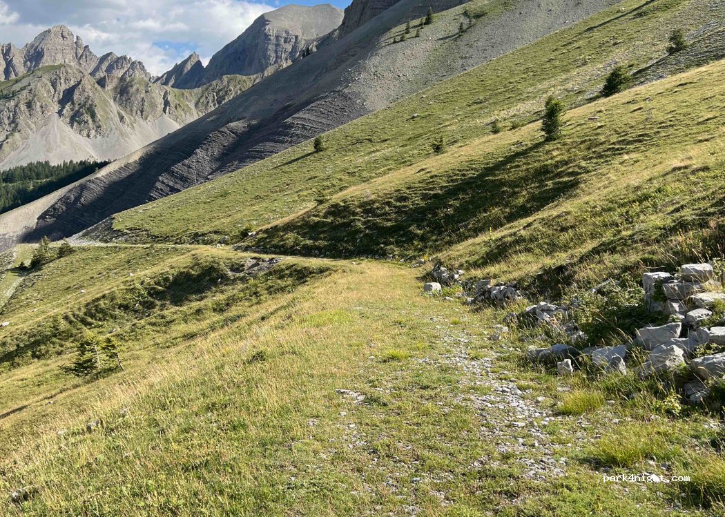 (06470) Saint-Martin-d'Entraunes - — foto