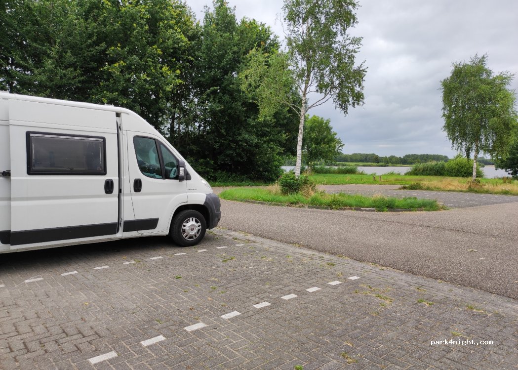 Parkeerplaats Boerweg — foto