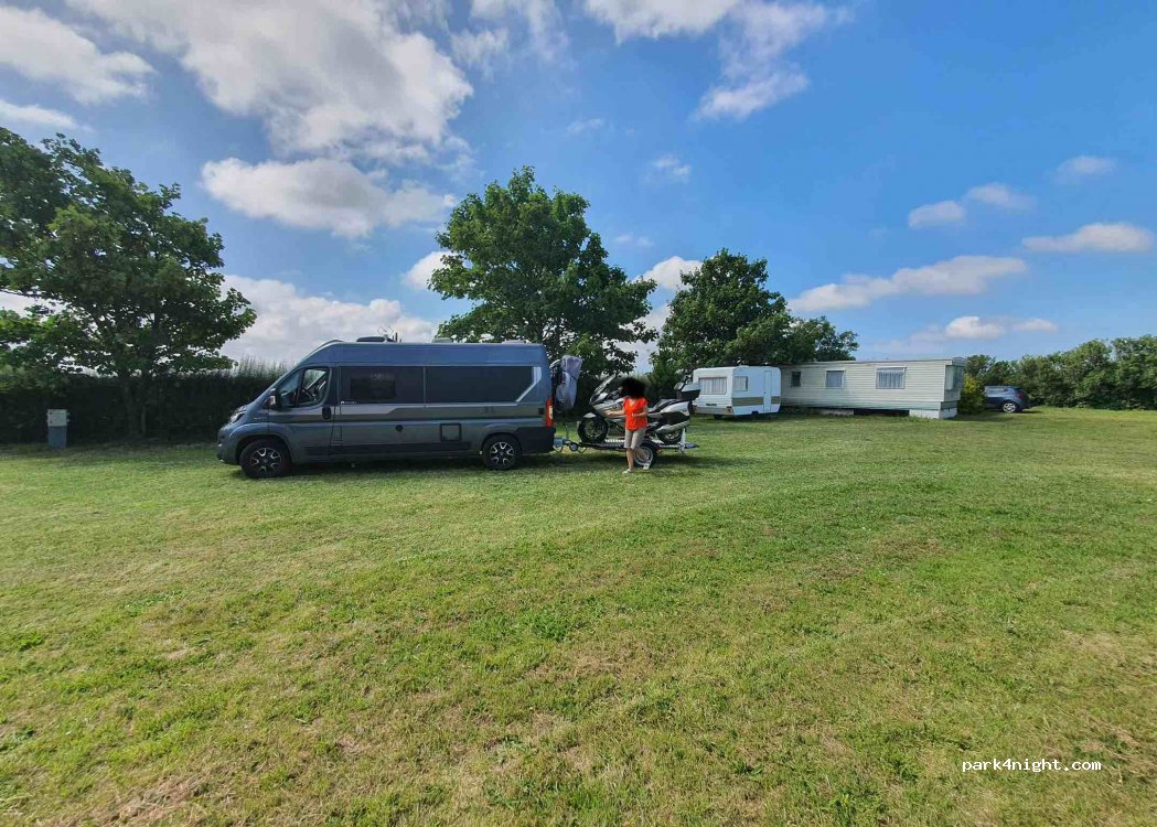 Green Camping Keringard — foto
