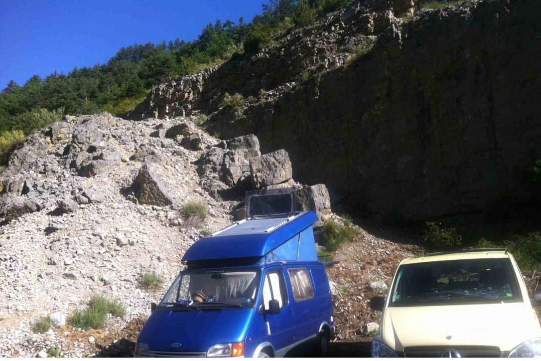 (05140) La Faurie - Unnamed Road — foto 2