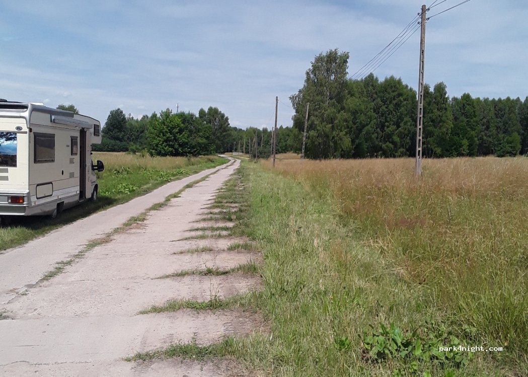 (17-230) Białowieża - 4 Park Pałacowy — foto