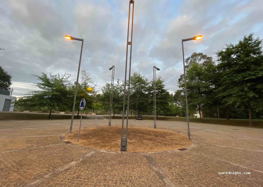 (4475) Barca - Rua de José Moreira da Silva — foto 3