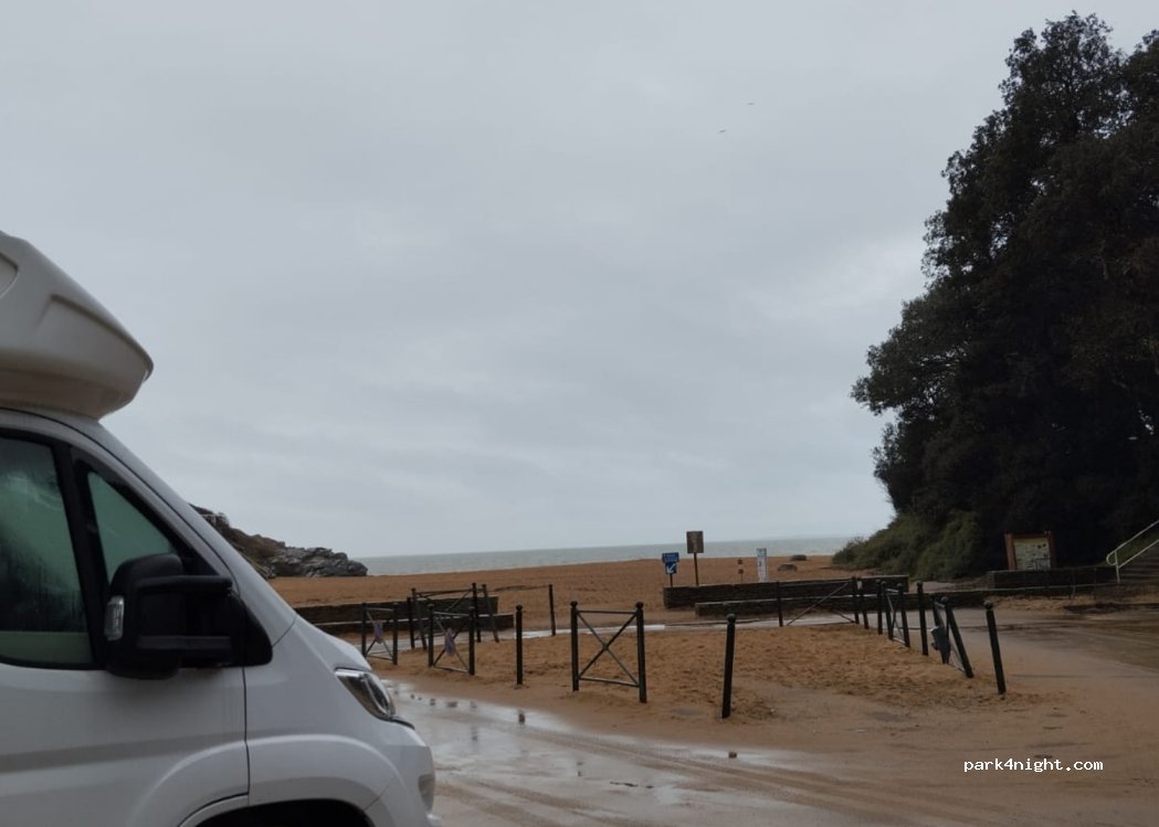 (44210) Pornic - 29-32 Corniche du Porteau — foto 2