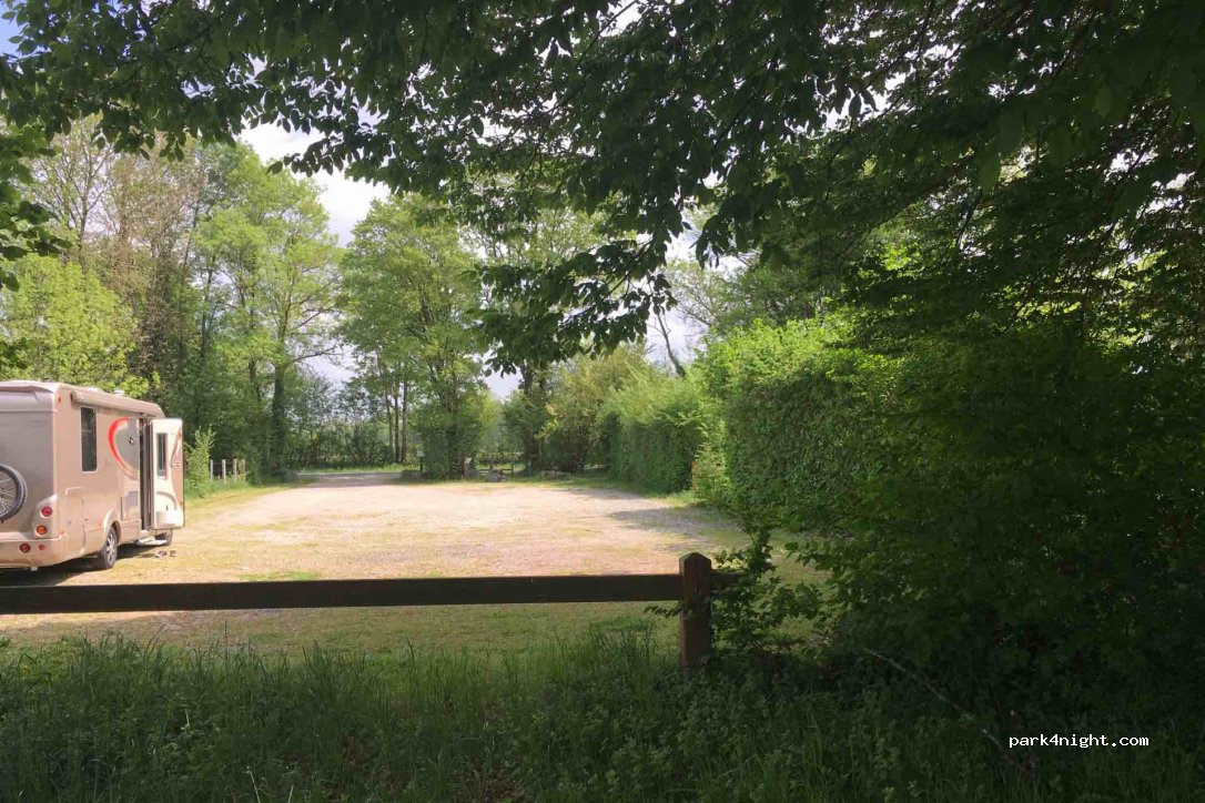 (36800) Rivarennes - D46 — foto 2