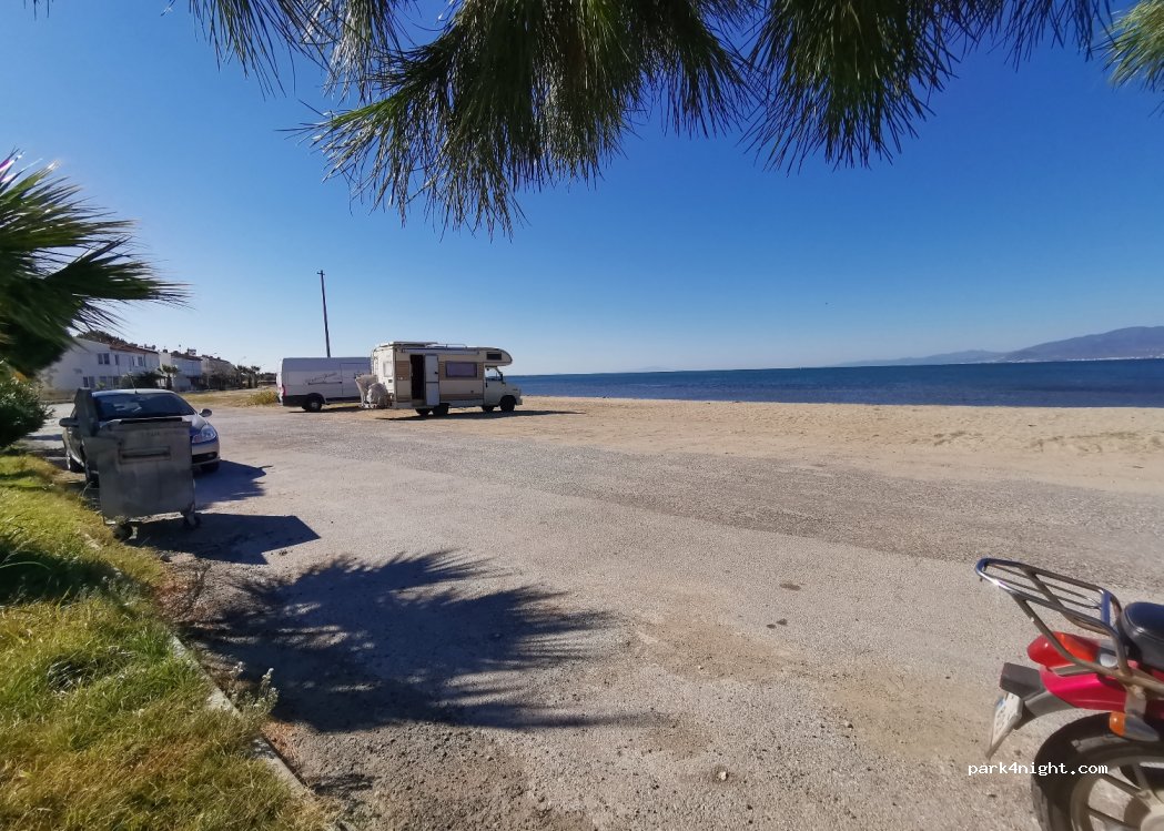 (10700) Burhaniye - Plaj Yolu — foto 4