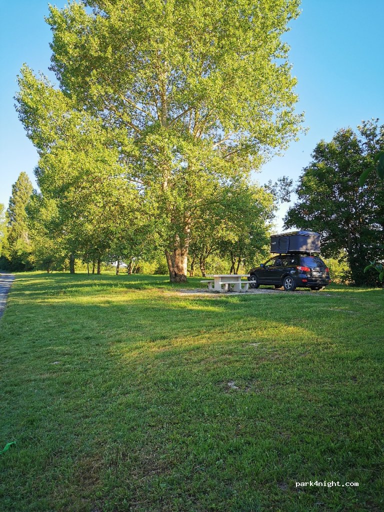 (37150) Dierre - 1 Vallet — foto
