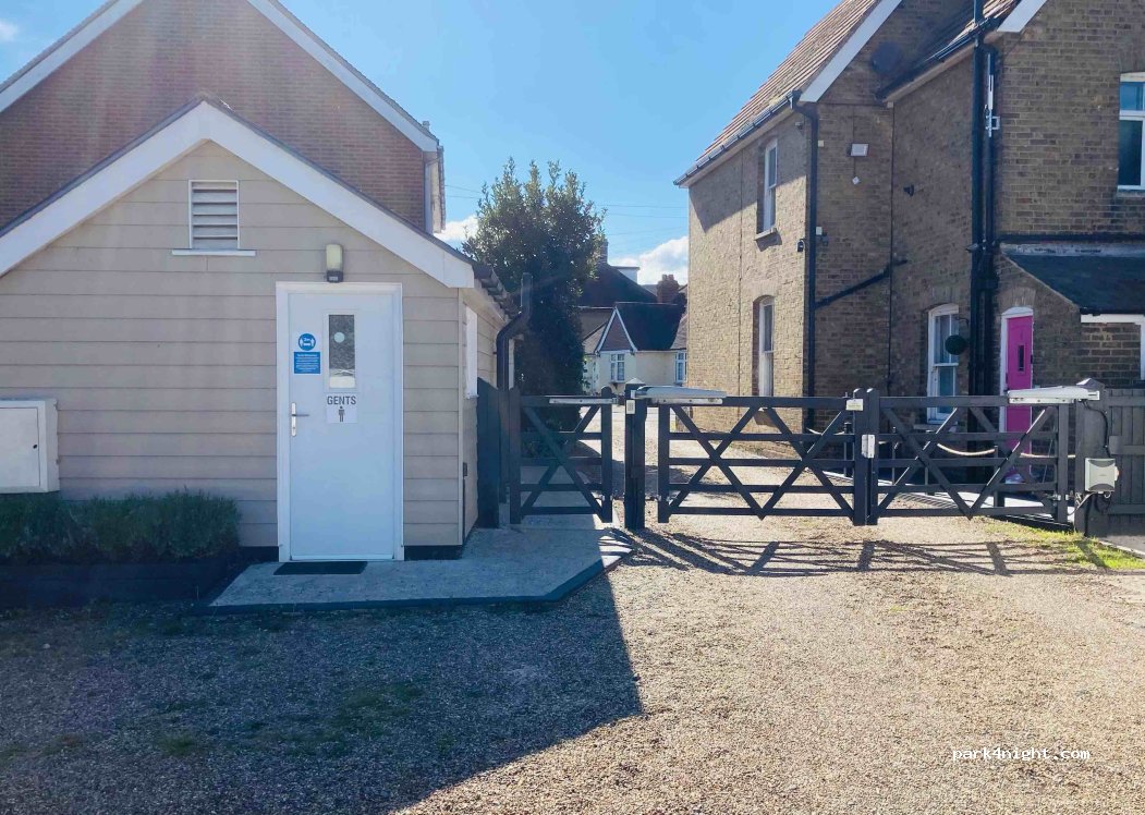 Silver Road Caravan Park — foto 3