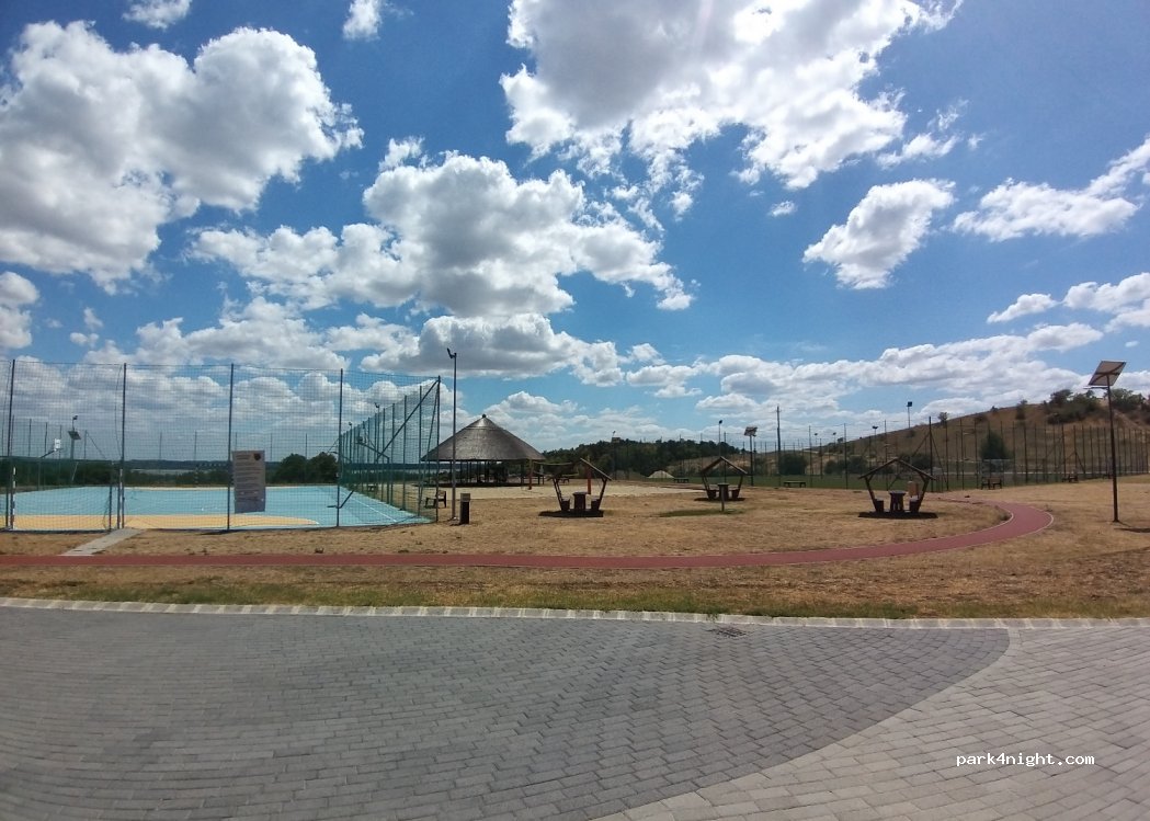 (8096) Sukoró - 33 Fehérvári út — foto 2
