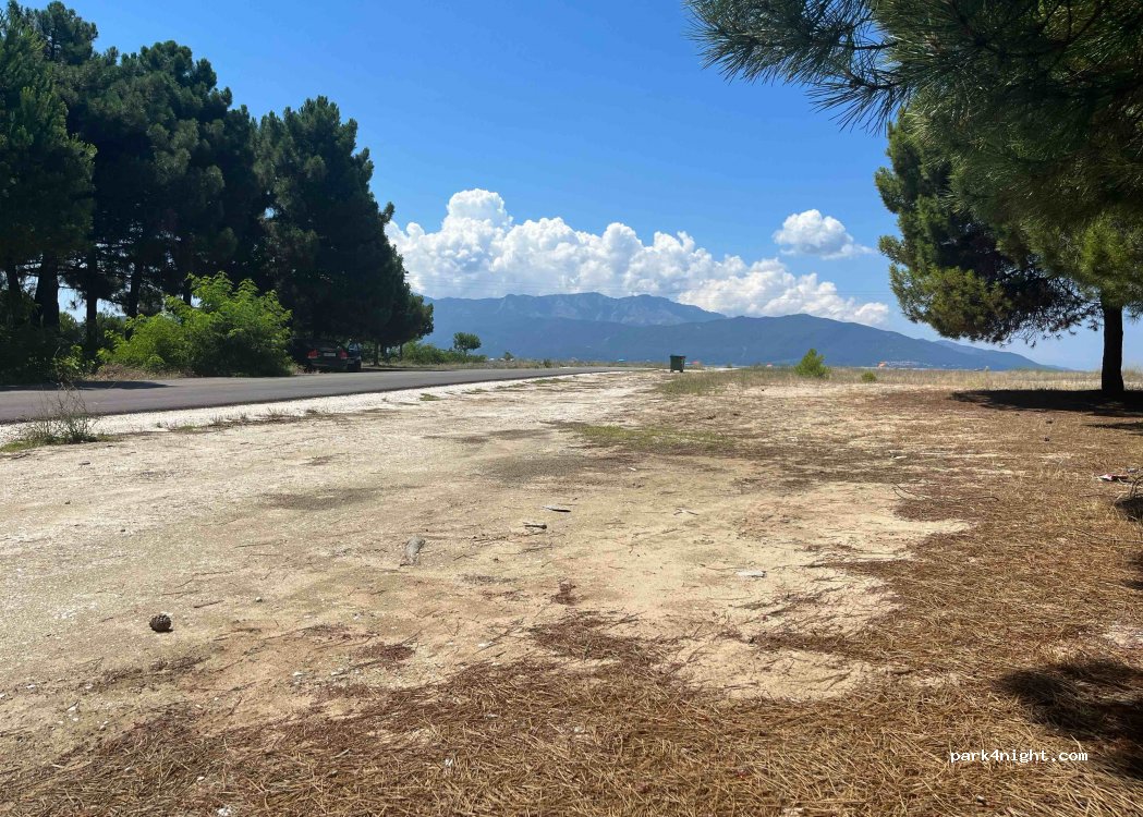 (640 11) Keramoti - Unnamed Road — foto