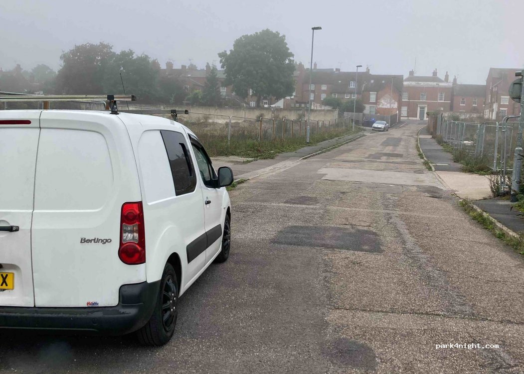 (ST14 8JE) East Staffordshire - Pinfold Street — foto 2