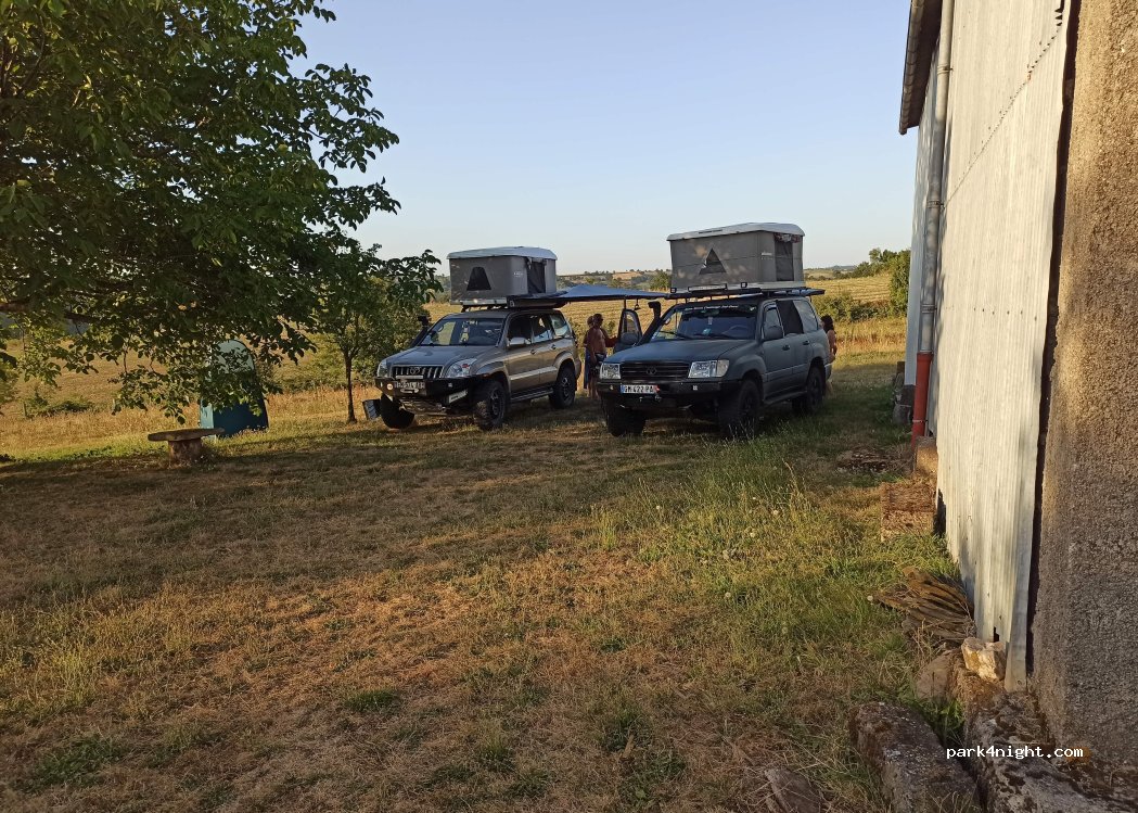 (12800) Quins - La Combe d'Issart — foto