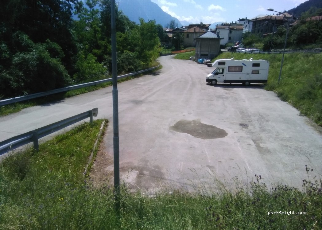 (32042) Calalzo di Cadore - 17 Via Montanel — foto 4