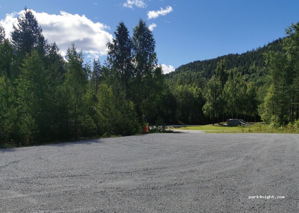 (3680) Notodden - 1310 Årlifossvegen — foto