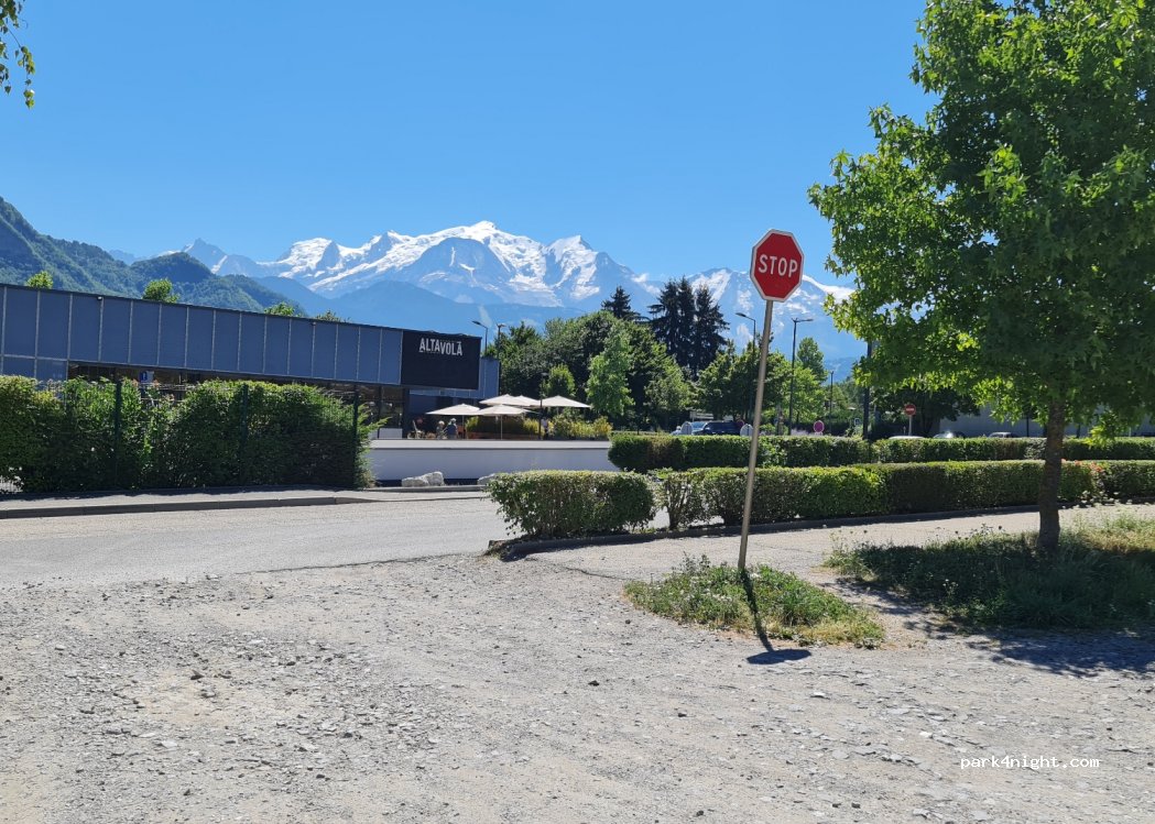 (74700) Sallanches - 418 Route du Rosay — foto 2