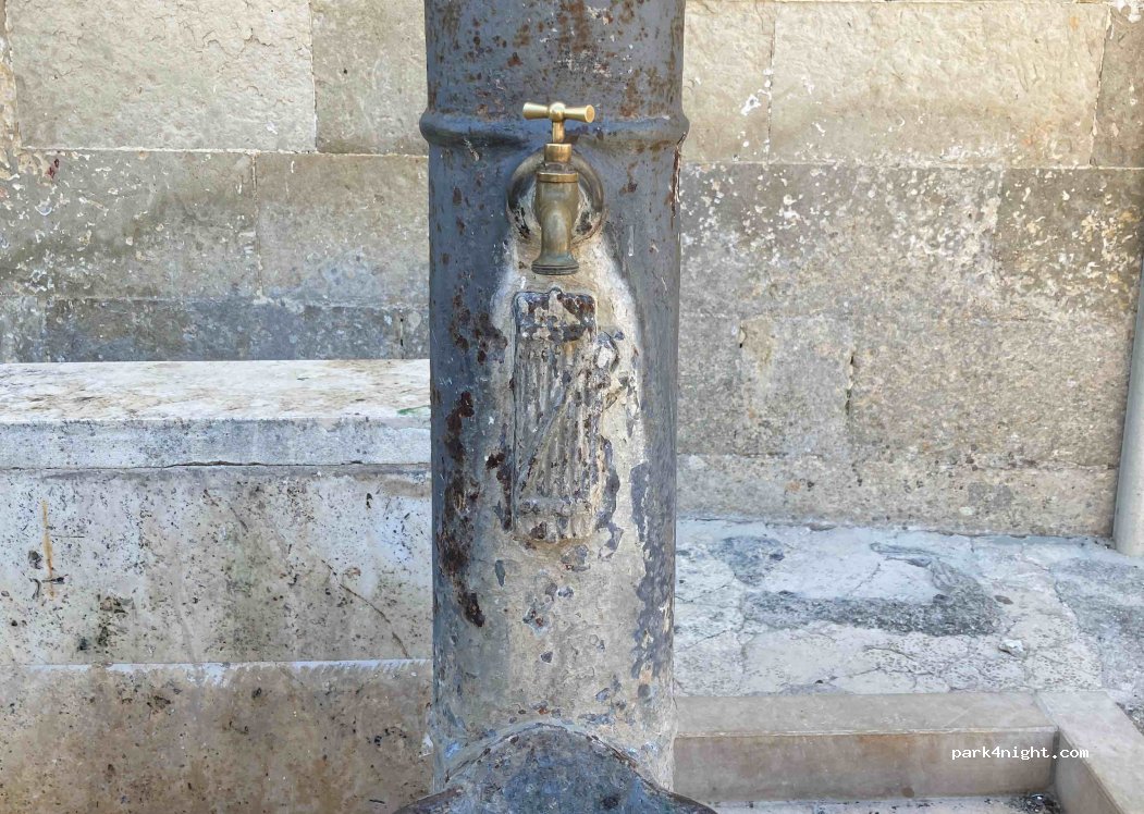 (73037) Poggiardo - 32 Piazza Dante Alighieri — foto 2