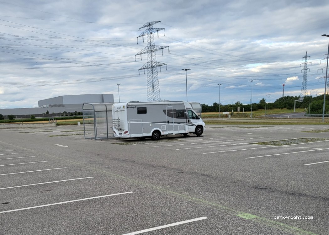 (2201) Industriegebiet Seyring - Unnamed road — foto