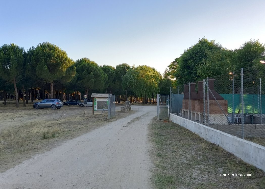 (40330) Fuenterrebollo - Unnamed Road — foto