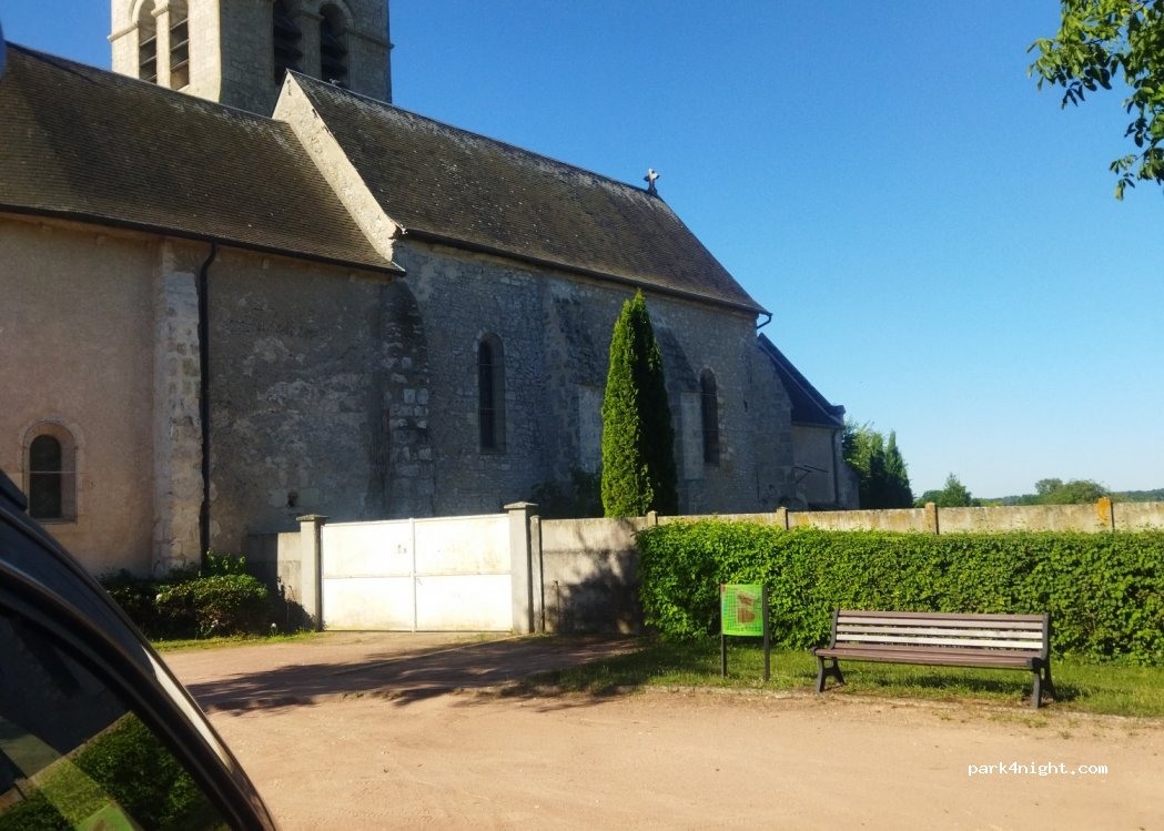 (18500) Sainte-Thorette - 2 Route de Mehun — foto 3