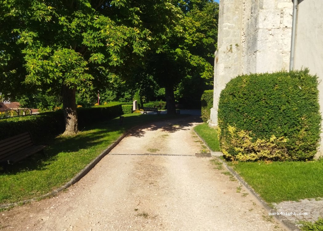 (18500) Sainte-Thorette - 2 Route de Mehun — foto 4
