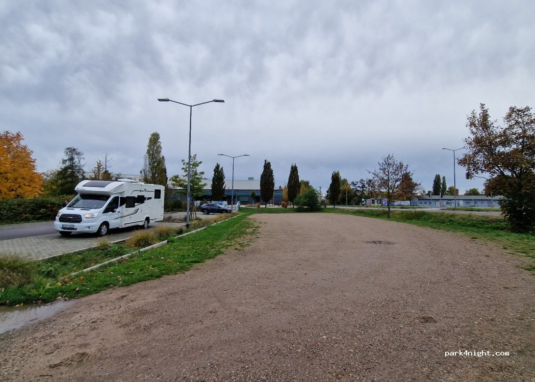 (06842) Dessau-Roßlau - 10 Ludwigshafener Straße — foto 4
