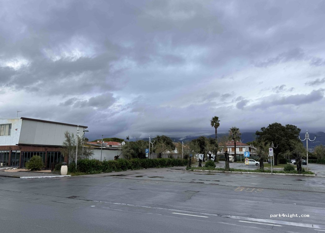(54100) Marina di Massa - 2 Via Tornaboni — foto 5