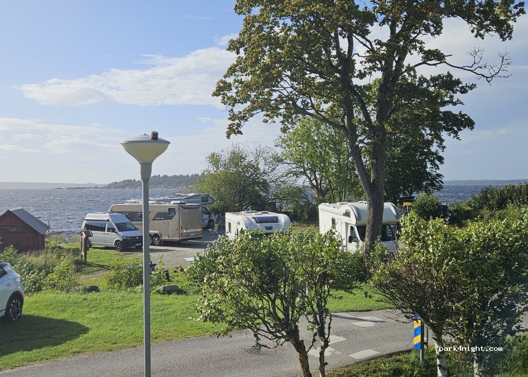 (452 92) Lunneviken - — foto 4