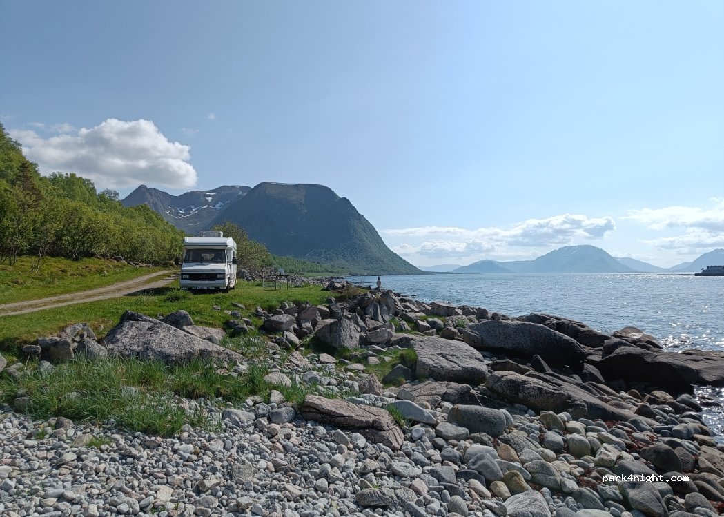 (8484) Åknes - — foto 3