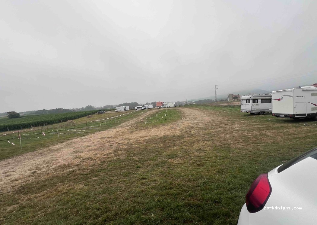 (33157) Castañeras - Unnamed Road — foto 5