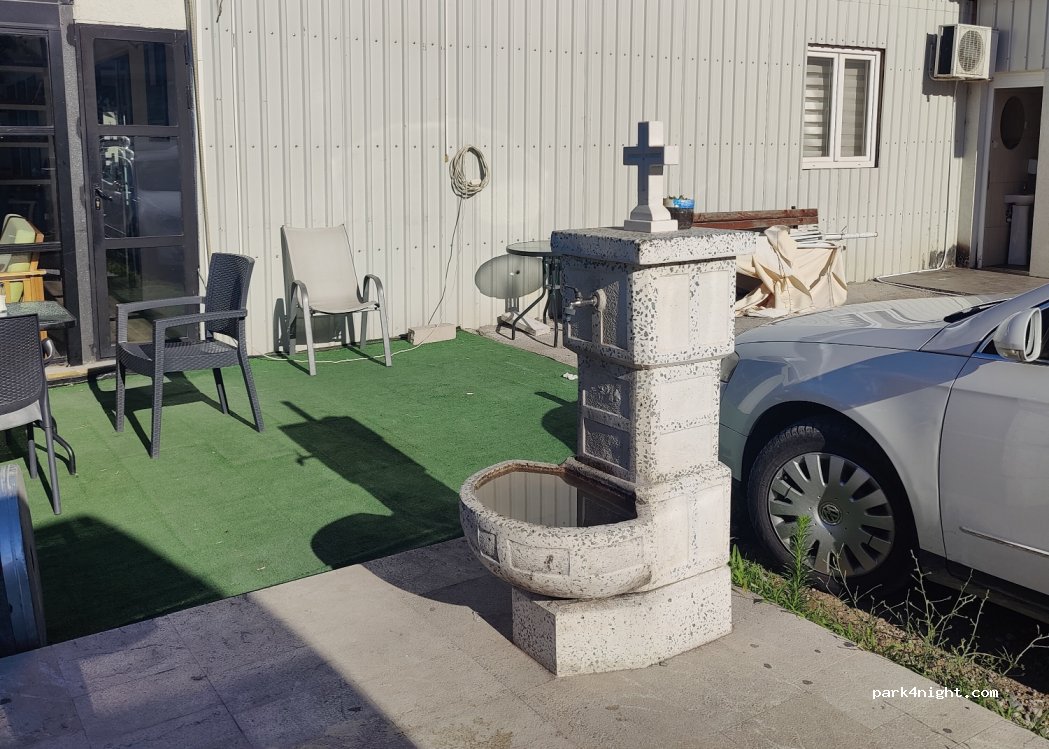 (81000) Podgorica - 3/1 Bulevar Džordža — foto
