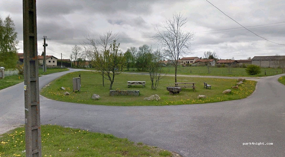 (42550) Apinac - 6 La Bourgeat — foto 2