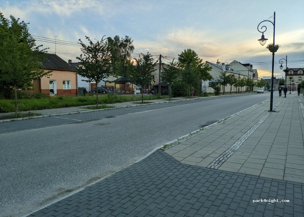 (05-530) Góra Kalwaria - 7 Biskupa Wierzbowskiego — foto