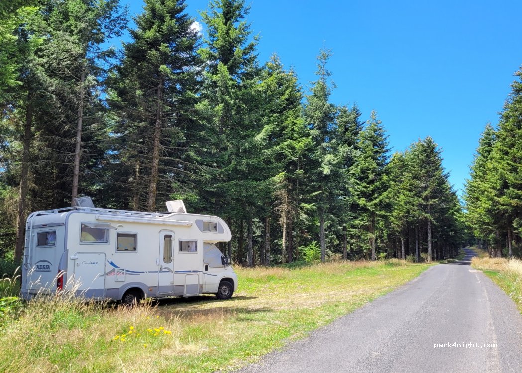 (07320) Rochepaule - 7 La Freydière — foto